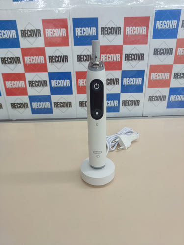 Cepillo eléctrico iO9 blanco recargable Oral-B